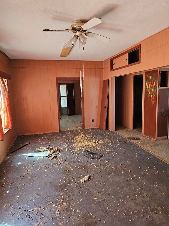 Image 30 of property listing at 616 Driftwood Drive, Robert Lee, TX 76945