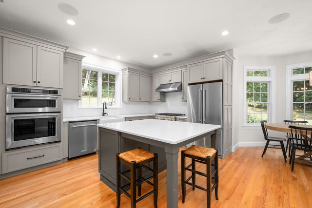 2 Jillson Way, Sandwich, MA 02537