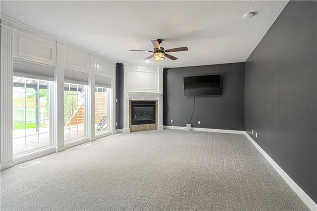 901 Chisam Road, Kearney, MO 64060