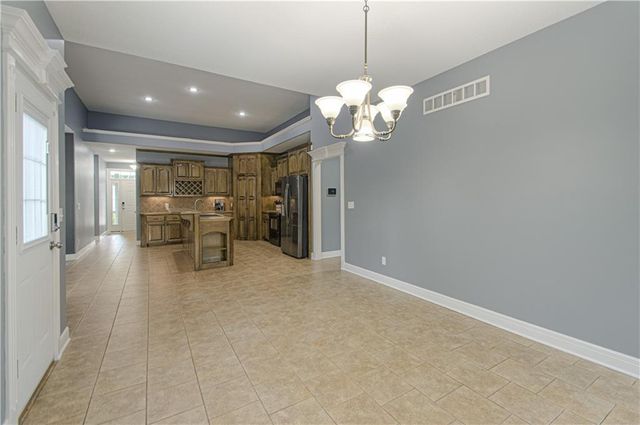 901 Chisam Road, Kearney, MO 64060
