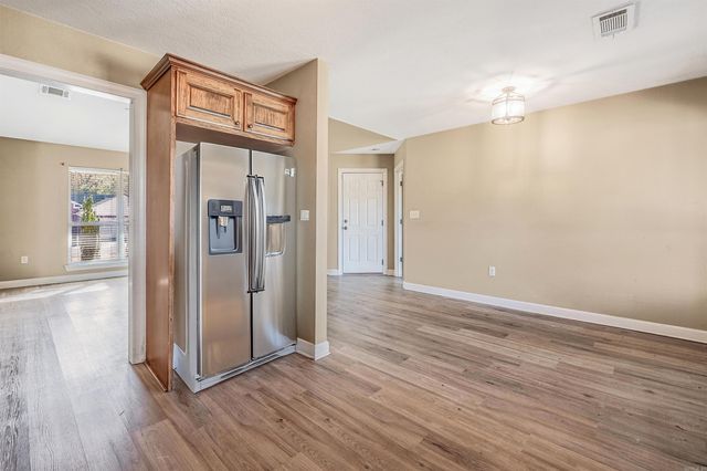 53 Eaglebrook, Conway, AR 72032