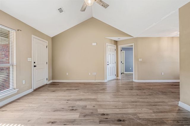 53 Eaglebrook, Conway, AR 72032