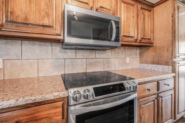 53 Eaglebrook, Conway, AR 72032