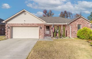 53 Eaglebrook, Conway, AR 72032