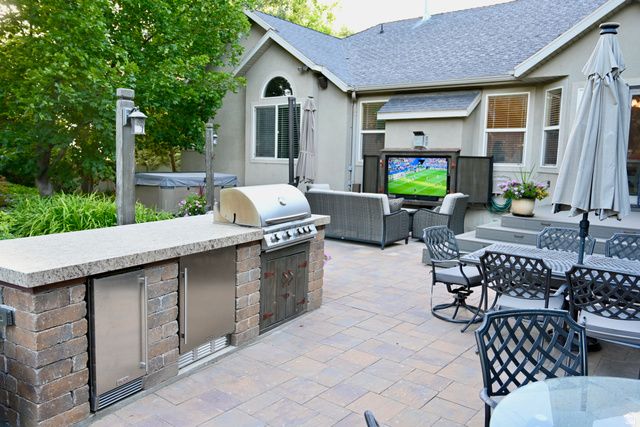 314 E BROWN FARM LN, Draper, UT 84020