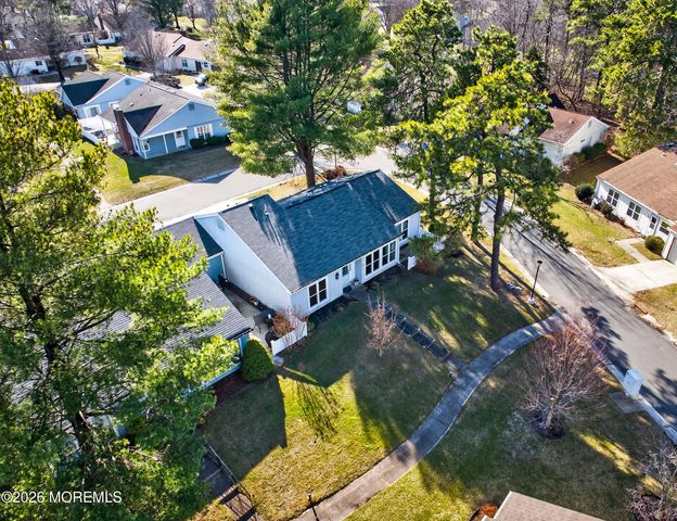 826B Liverpool Circle, Manchester, NJ 08759