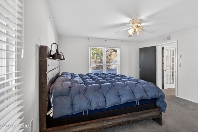 826B Liverpool Circle, Manchester, NJ 08759