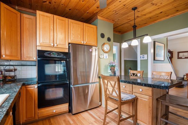 48525 Eight Mile Road, Northville, MI 48167