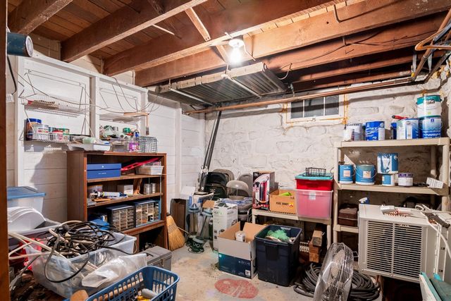 48525 Eight Mile Road, Northville, MI 48167