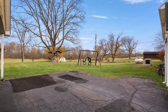 48525 Eight Mile Road, Northville, MI 48167