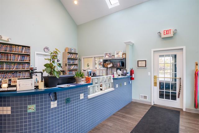 48525 Eight Mile Road, Northville, MI 48167