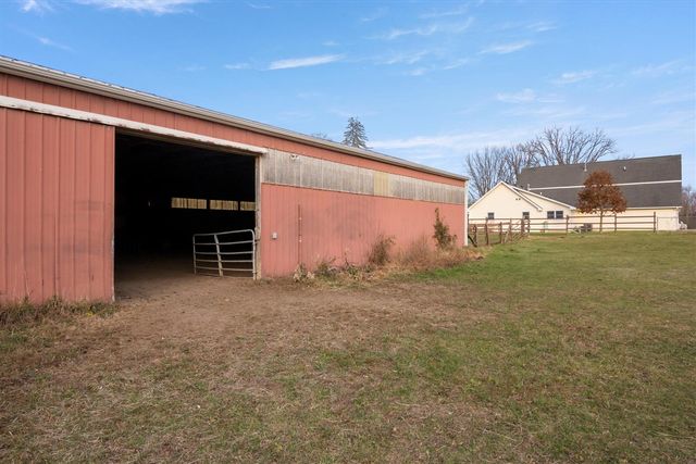 48525 Eight Mile Road, Northville, MI 48167