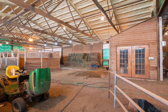 48525 Eight Mile Road, Northville, MI 48167