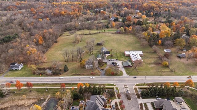 48525 Eight Mile Road, Northville, MI 48167