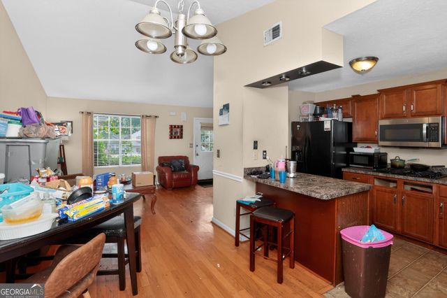1632 Carrie Springs NW, Kennesaw, GA 30144