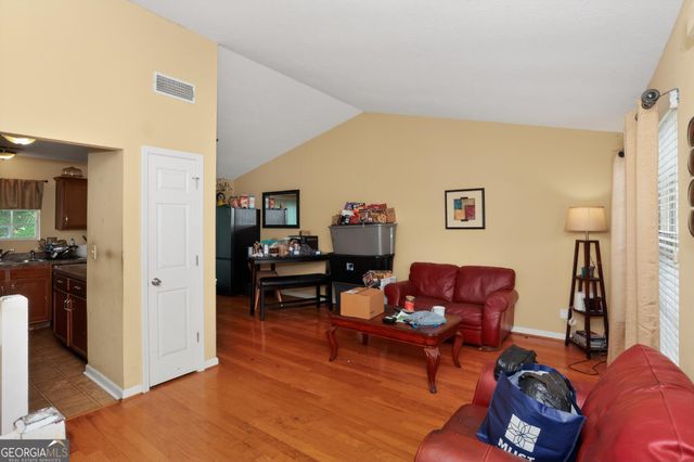 1632 Carrie Springs NW, Kennesaw, GA 30144