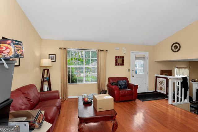 1632 Carrie Springs NW, Kennesaw, GA 30144