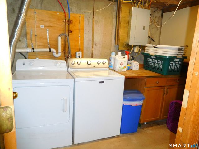21 Sunrise Drive, Torrington, CT 06790