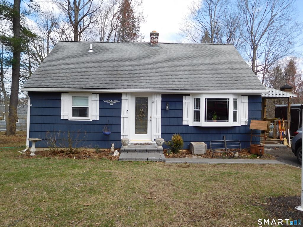 21 Sunrise Drive, Torrington, CT 06790