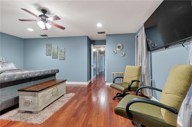 2400 Carrington Drive, Mobile, AL 36695