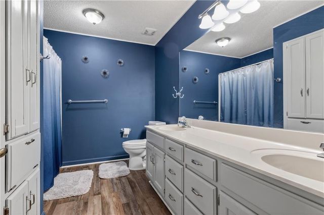 2400 Carrington Drive, Mobile, AL 36695