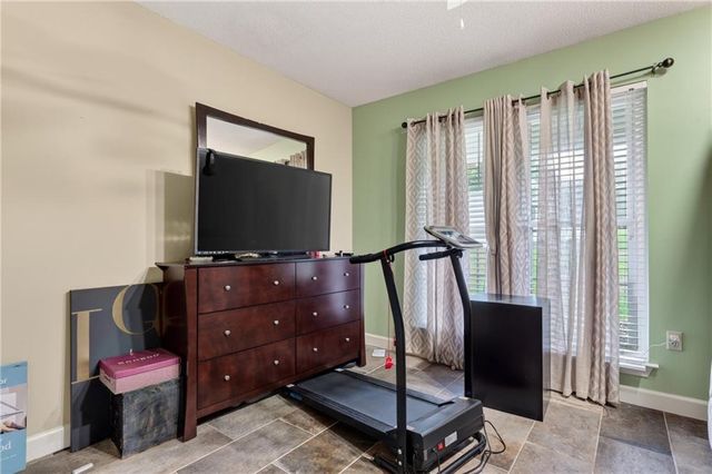 2400 Carrington Drive, Mobile, AL 36695