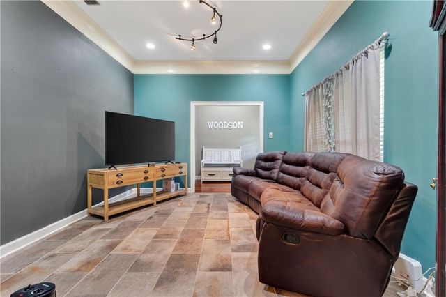 2400 Carrington Drive, Mobile, AL 36695
