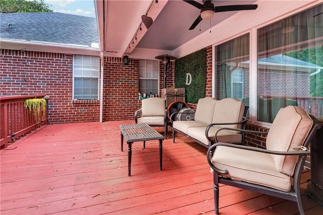 2400 Carrington Drive, Mobile, AL 36695