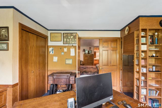77 Algonquin Trail, Newtown, CT 06482