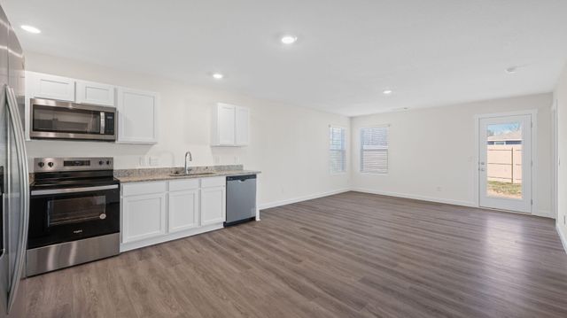 175 Evergreen Circle, Rossville, GA 30741