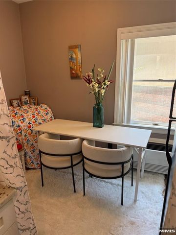 50 Pine 214, Montclair, NJ 07042
