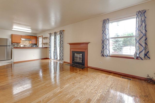 7459 Grant Circle, Hanover Park, IL 60133