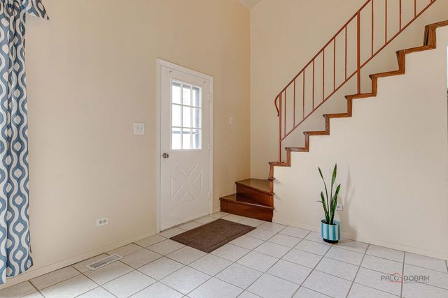 7459 Grant Circle, Hanover Park, IL 60133