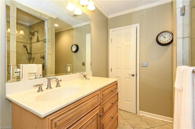 3808 New Garden, Greensboro, NC 27410
