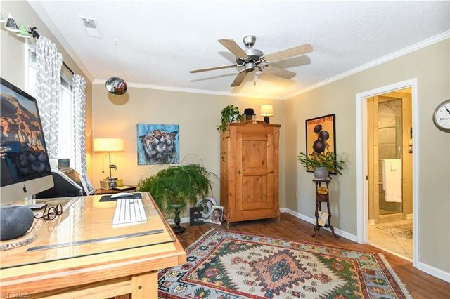 3808 New Garden, Greensboro, NC 27410