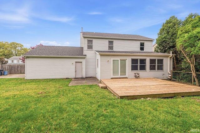 4205 Foxfire Drive, South Bend, IN 46628