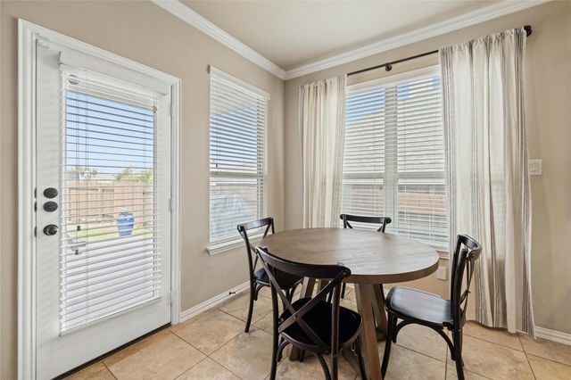 1906 Autumn Run LN, Round Rock, TX 78665