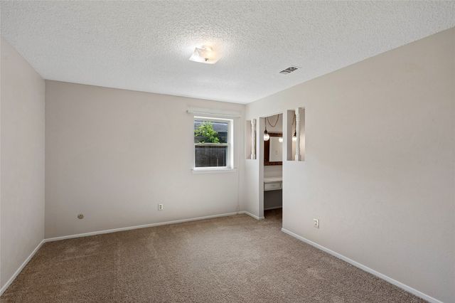 7625 Circle Drive, North Richland Hills, TX 76180