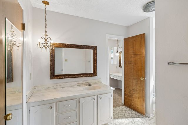 7625 Circle Drive, North Richland Hills, TX 76180