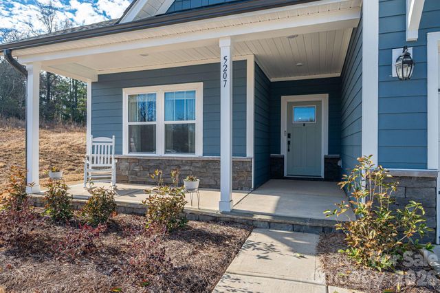 5207 Piedmont Run Road, Mount Holly, NC 28120