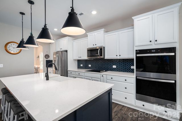 5207 Piedmont Run Road, Mount Holly, NC 28120