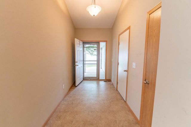 2880 126th Avenue NW, Coon Rapids, MN 55448