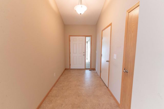 2880 126th Avenue NW, Coon Rapids, MN 55448