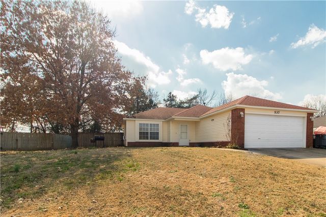 537 Richland Creek Avenue, Elkins, AR 72727