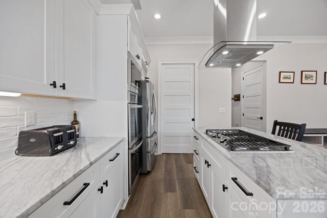 214 S Cedar Street, Belmont, NC 28012