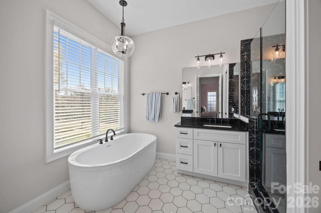 214 S Cedar Street, Belmont, NC 28012