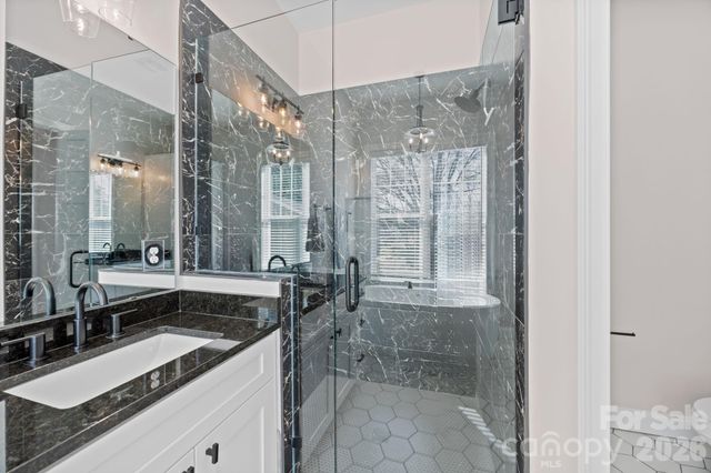 214 S Cedar Street, Belmont, NC 28012