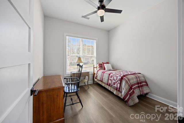 214 S Cedar Street, Belmont, NC 28012