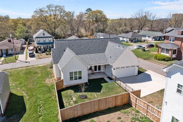 214 S Cedar Street, Belmont, NC 28012