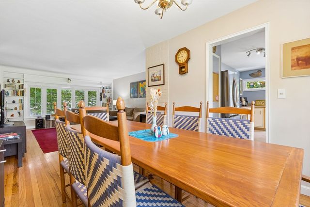 4 Murdoch Road, Natick, MA 01760
